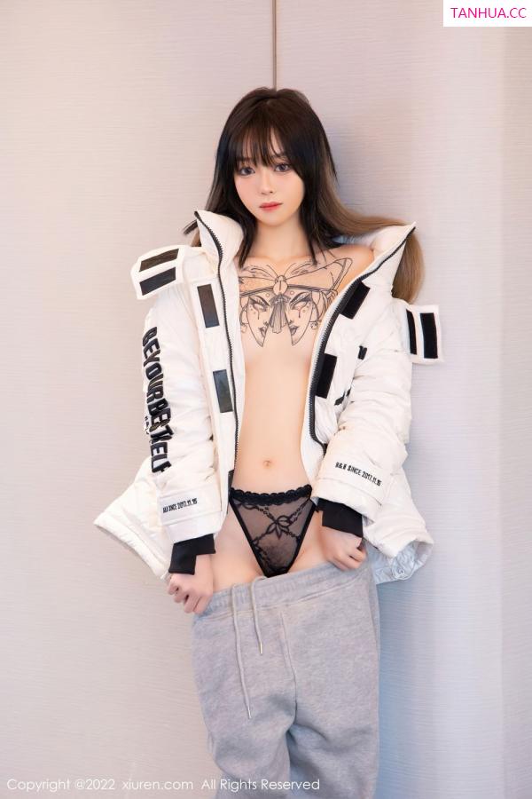 小奶瓶呜呜  [XiuRen]高清写真图 2022.01.17 No.4470 奶瓶第14张图片